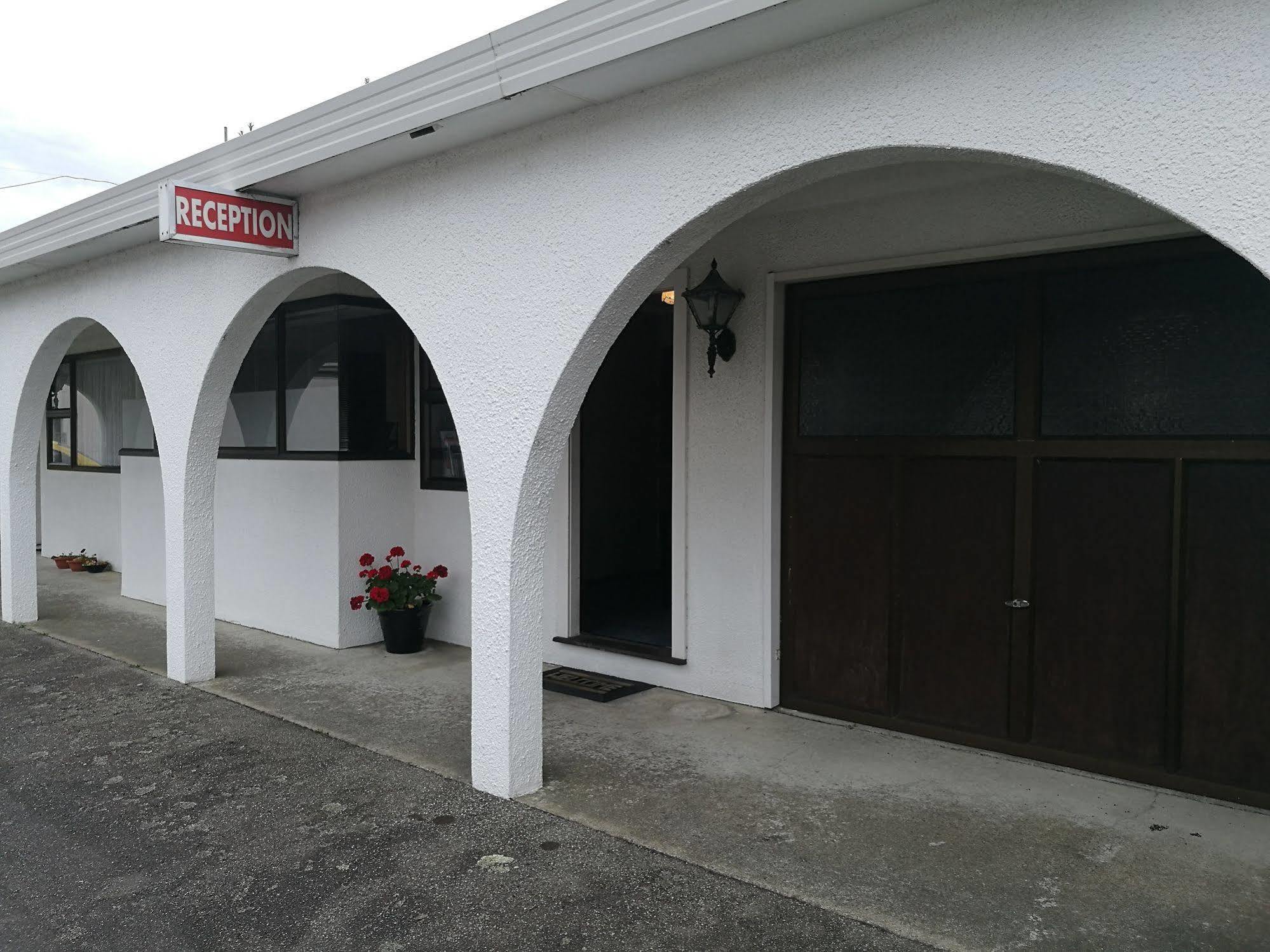 Hacienda Motel Invercargill Exteriör bild
